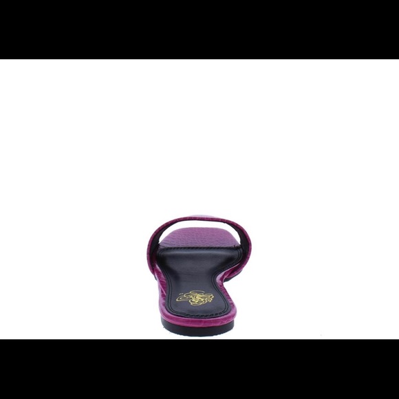 Sandals - Picture 3 of 3